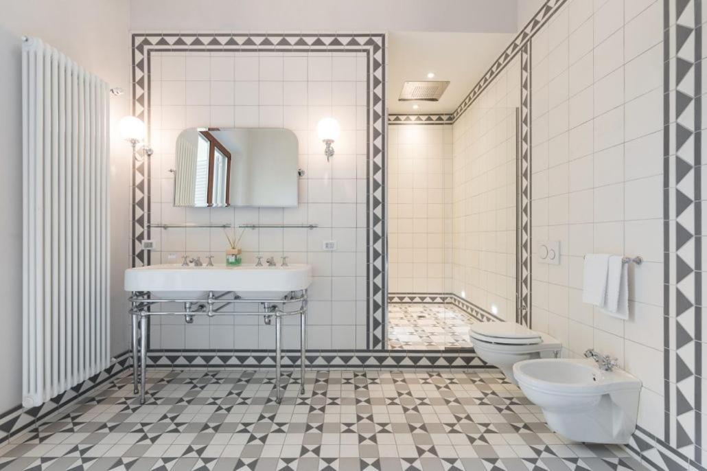 Borgo Pinti Suites Le Stanze Dei Nobili Флоренция Екстериор снимка