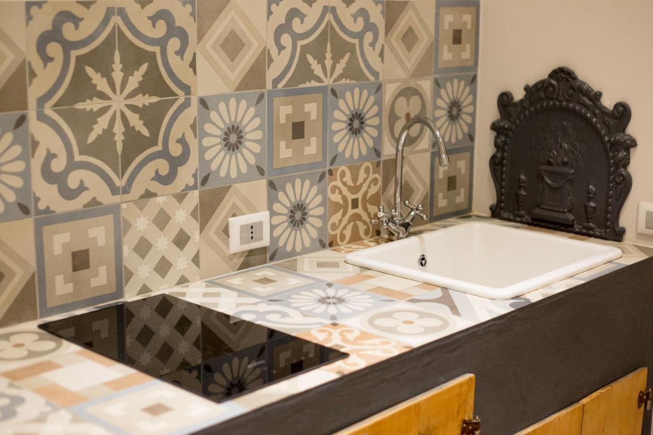 Borgo Pinti Suites Le Stanze Dei Nobili Флоренция Екстериор снимка
