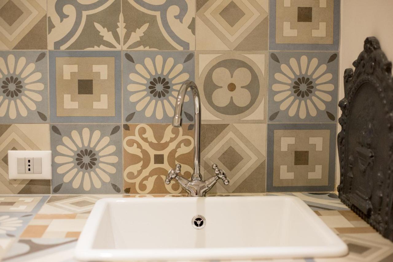Borgo Pinti Suites Le Stanze Dei Nobili Флоренция Екстериор снимка